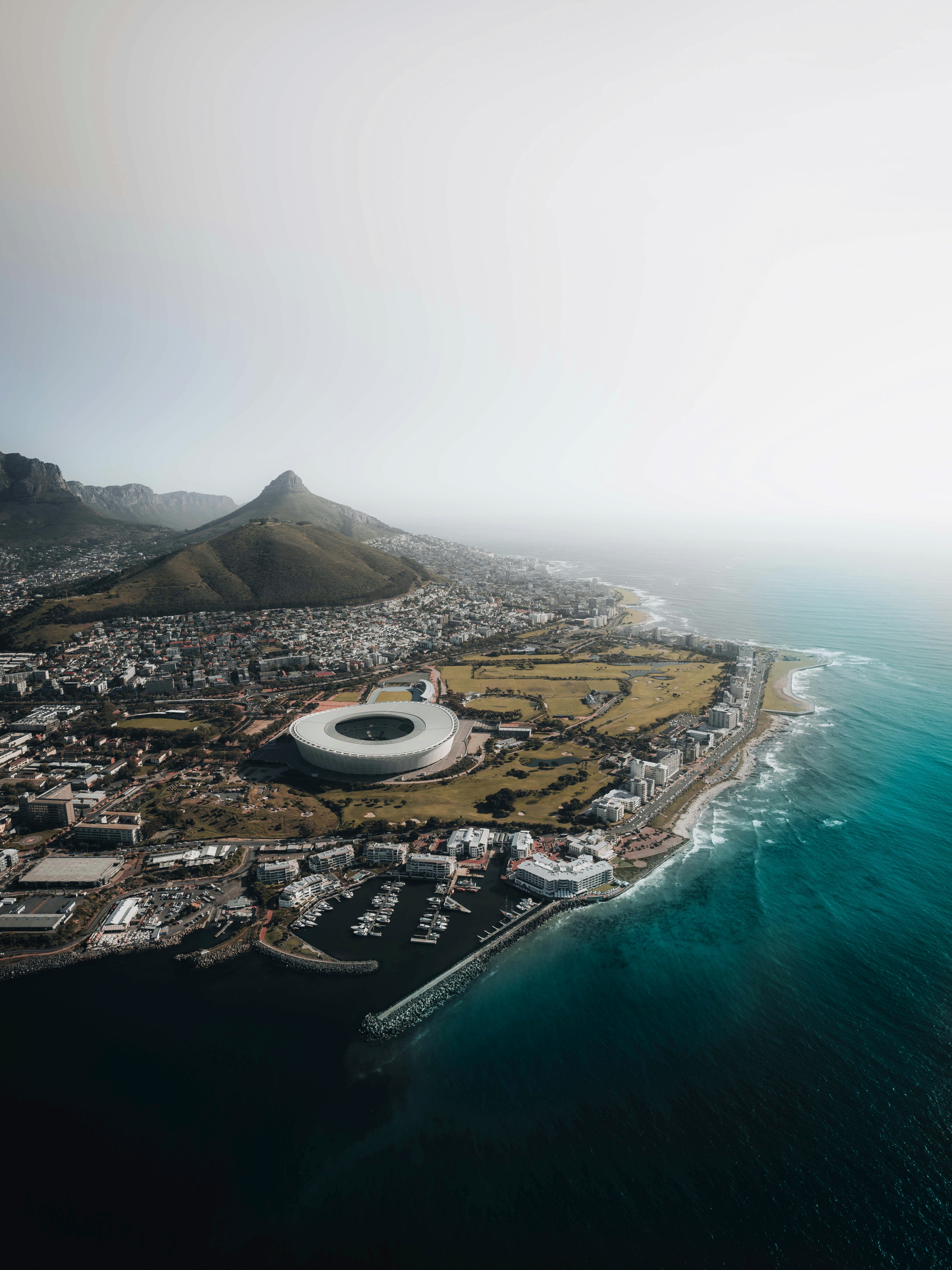 Exceptional South African accountants photo of lionshead and sea point in cape town